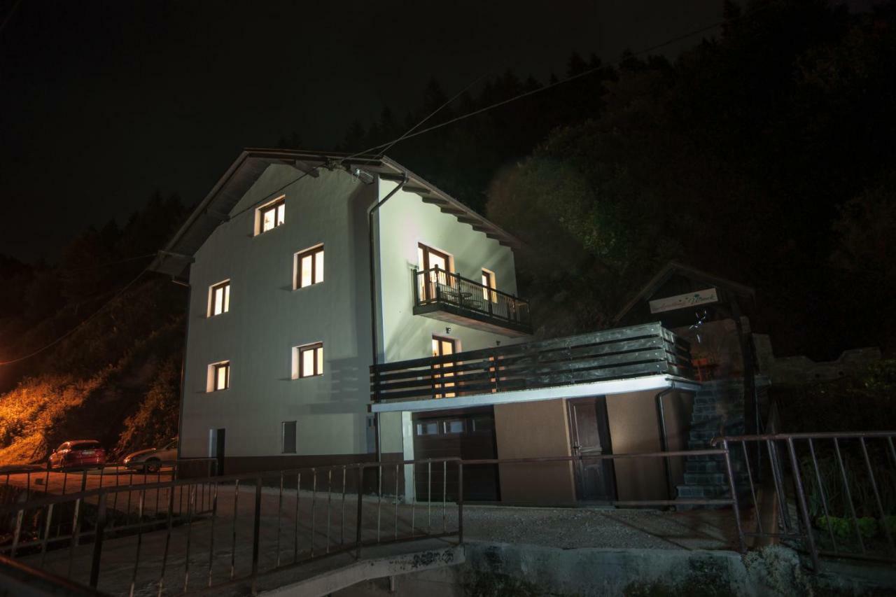 House Utrinek With Free Play Room, Jacuzzy And Garage Podbrdo Exterior foto